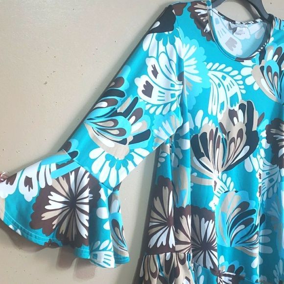 Shane Lee Inc artsy blue tan  asymmetrical, bell sleeves, 4" skirt, tunic, sz L - Picture 2 of 5